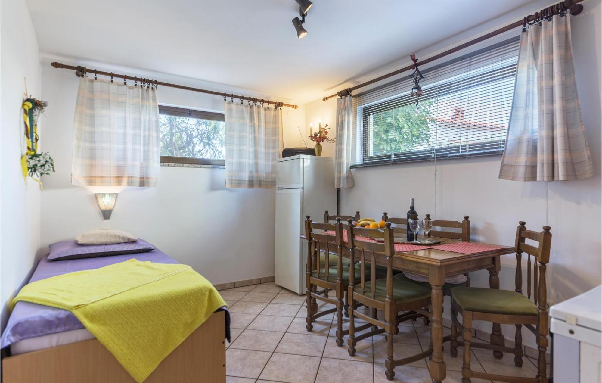 Gorgeous Apartment In Pula With Wifi Luaran gambar