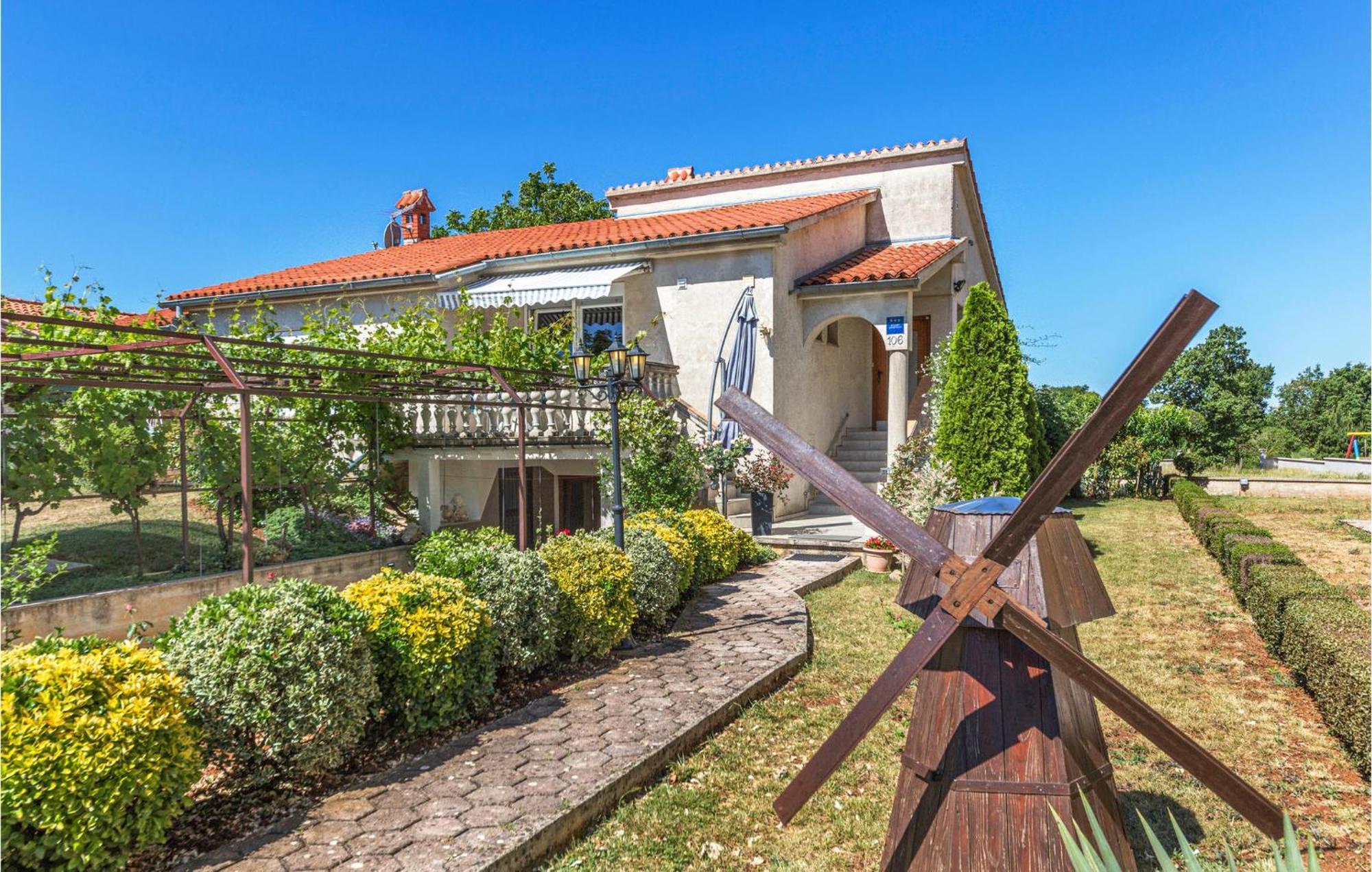 Gorgeous Apartment In Pula With Wifi Luaran gambar